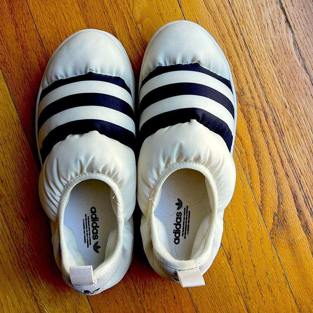 Adidas slip-on